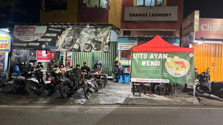 Soto Ayam Wengi: Soto Khas Semarang yang Menjadi Favorit Mahasiswa UNDIP dan Warga Semarang