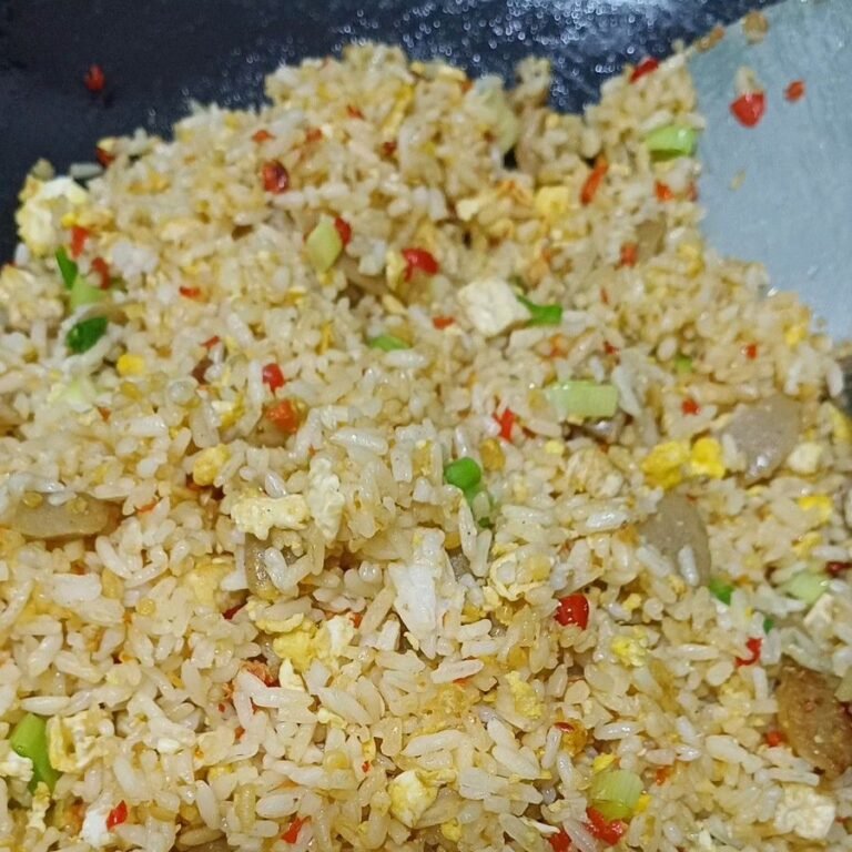 Resep Nasi Goreng Rumahan Menjadi Perhatian Warga karena Praktis dan Lezat