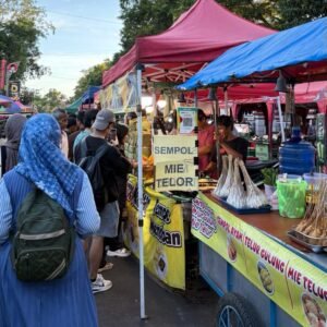 Bazar Ramadan 2026 Kota Blitar Hadirkan Ratusan Kuliner Takjil